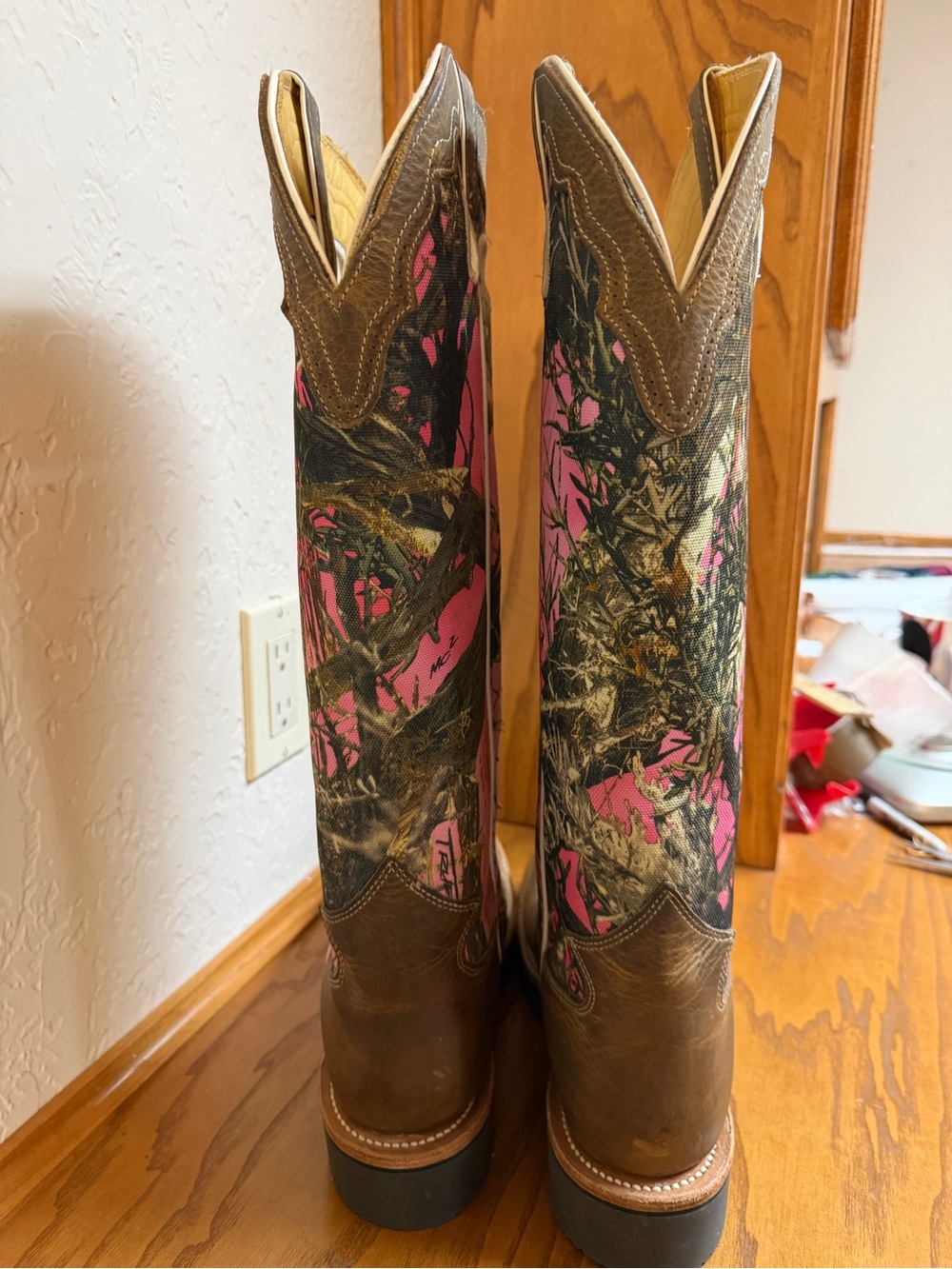 Justin True Timber Tall Western Cowgirl Boots with Pink Camo Shaft Size 11B - Picture 13 of 14